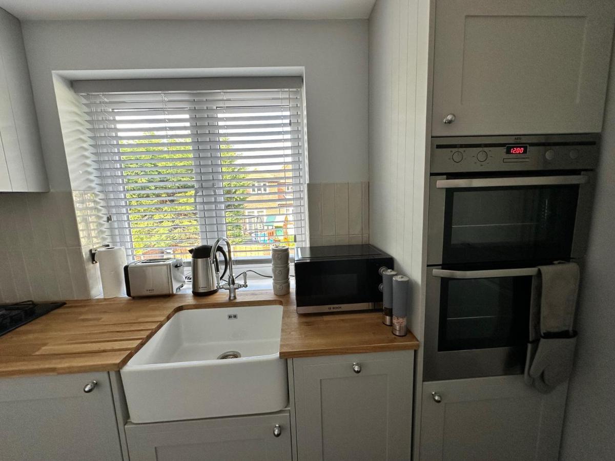 A Luxury 2 Bedroom Apartment Barnet Ngoại thất bức ảnh